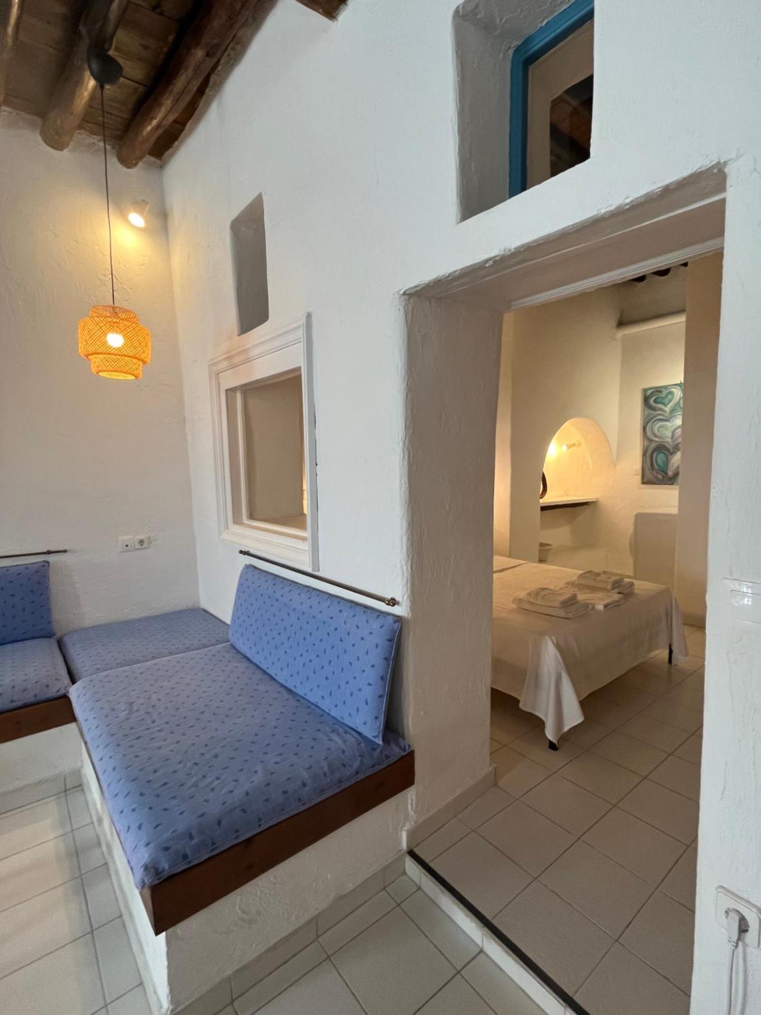 Neoclassical apartment, Central Chora Andros Andros Town Exterior foto